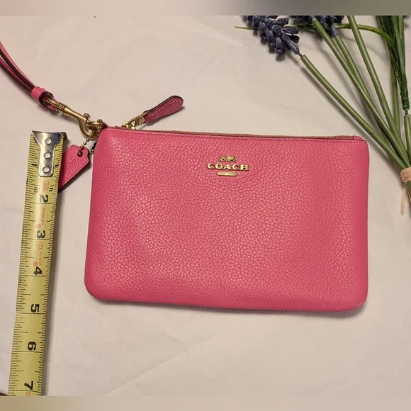 Coach Pebbled Leather Wristlet  in PETUNIA Pink - EUC - Picture 5 of 6